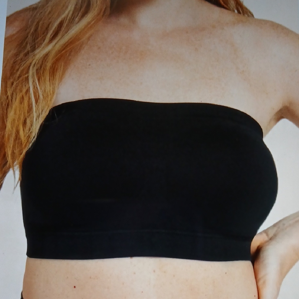 12-T Trueking Convertible Strapless Bandeau Bra. Color Black